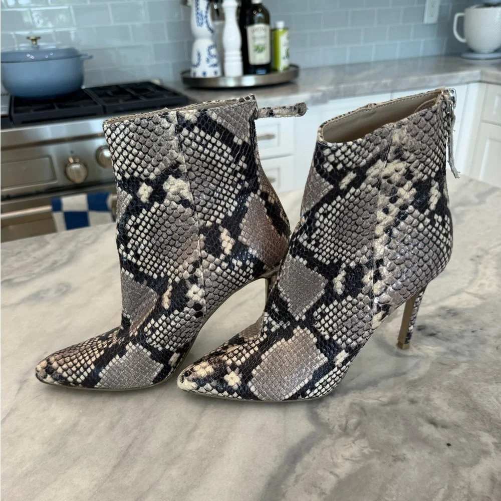 Steve Madden Carey ankle boots - Picture 1 of 3